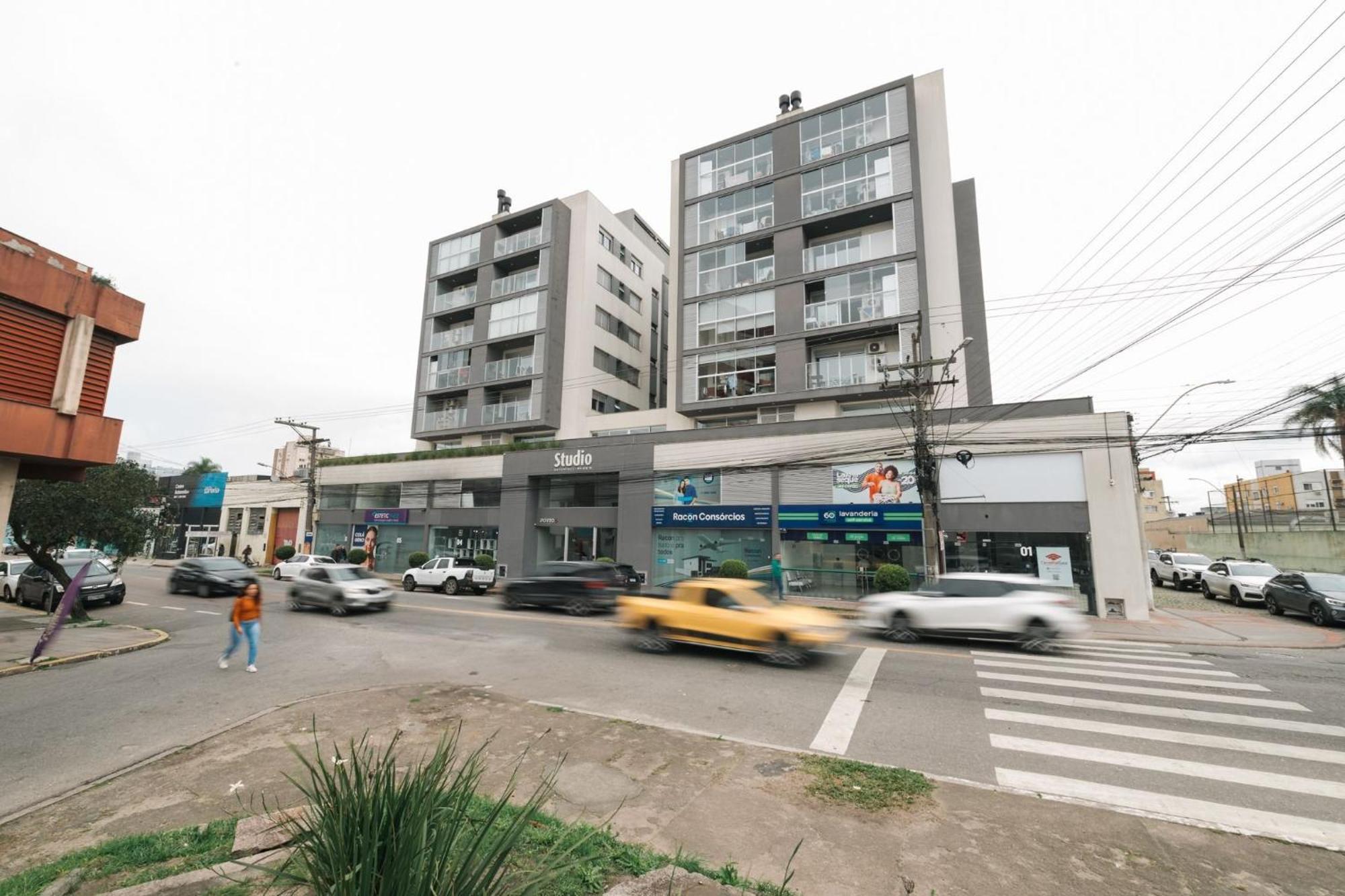 Encantador,novo,central,com Garagem E Academia! Pelotas