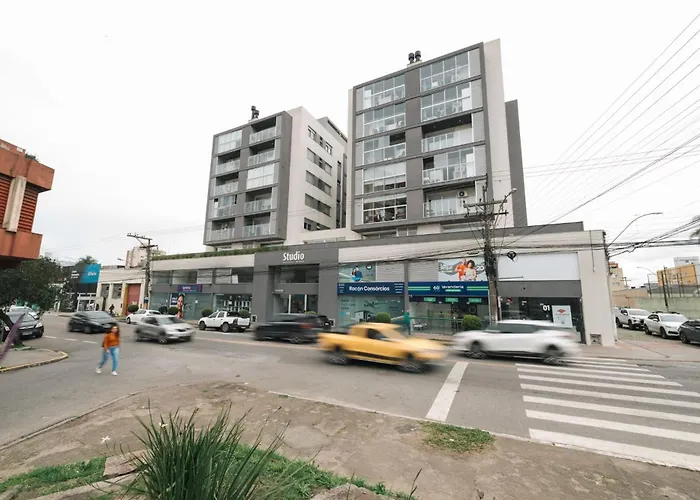 Encantador,Novo,Central,Com Garagem E Academia!